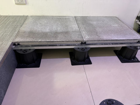 480x360 Raisedfloor 2